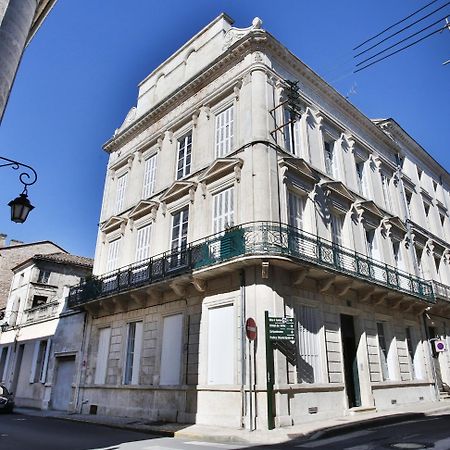 Meublés de l'Arsenal cœur de ville ! Angulema Exterior foto