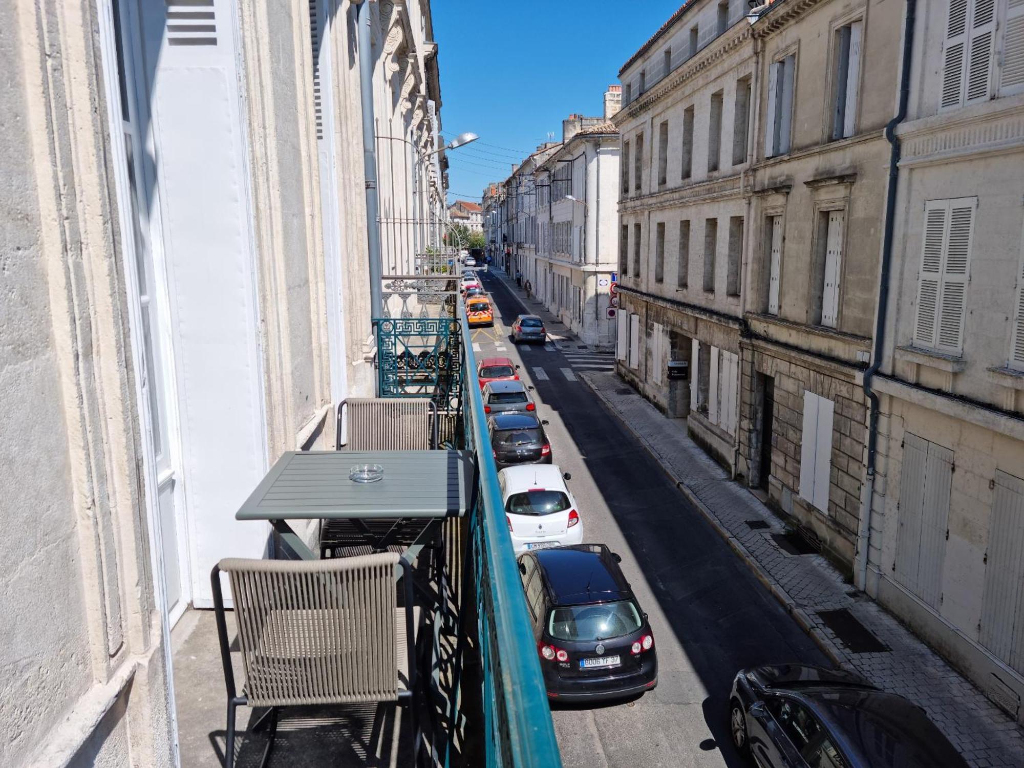 Meublés de l'Arsenal cœur de ville ! Angulema Exterior foto